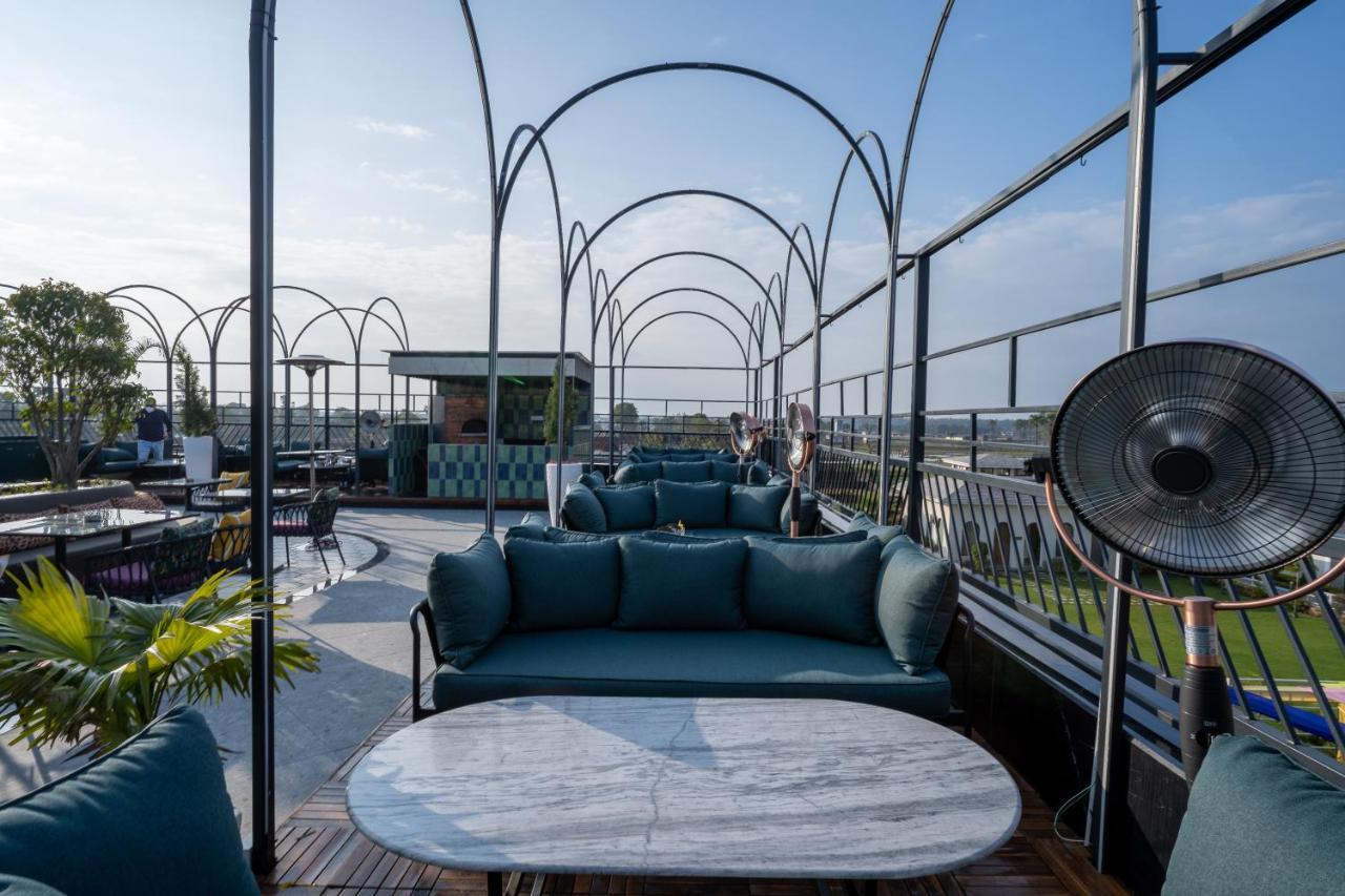 The Radiant Resort Горакпур Екстериор снимка